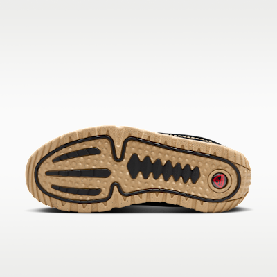 Nike ACG Izy Men's Shoes. Nike ID